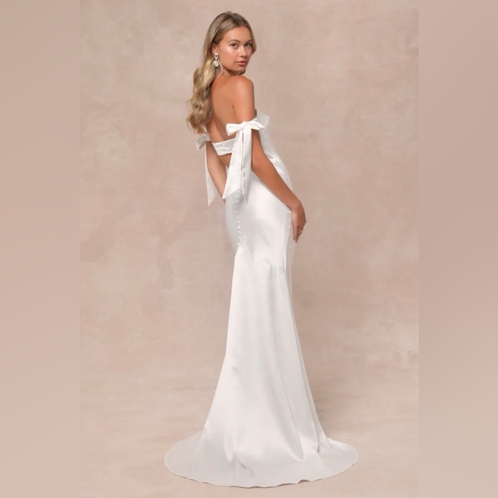 Lulu's Elegant White Wedding Dress